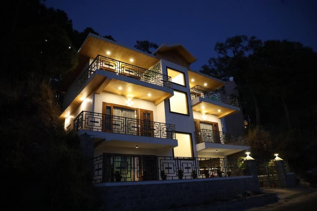 The Cerro Rico - 3 Bhk Modern Villa Kasauli Buitenkant foto