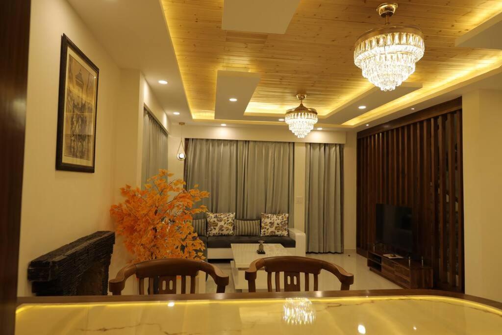 The Cerro Rico - 3 Bhk Modern Villa Kasauli Buitenkant foto