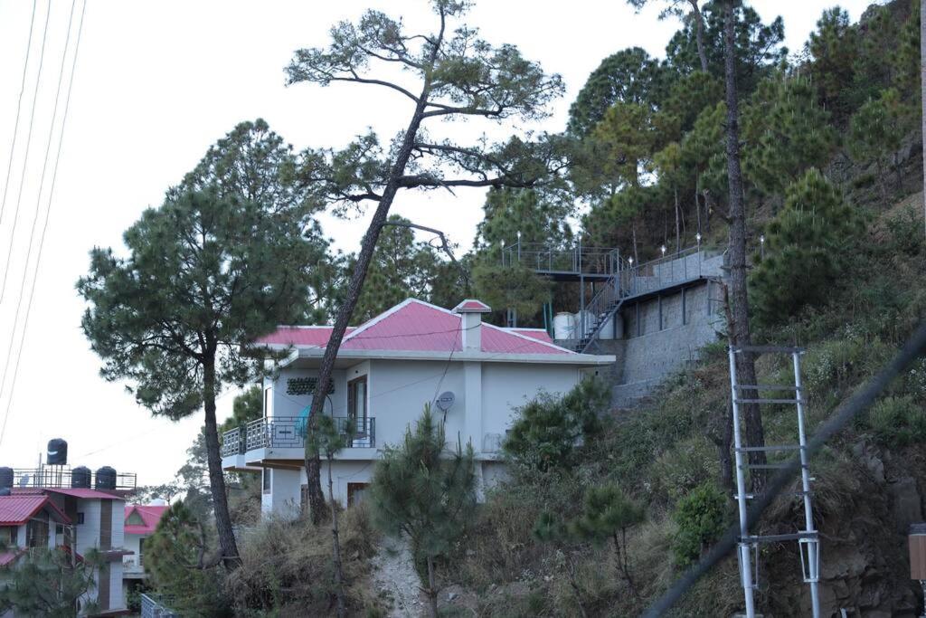 The Cerro Rico - 3 Bhk Modern Villa Kasauli Buitenkant foto