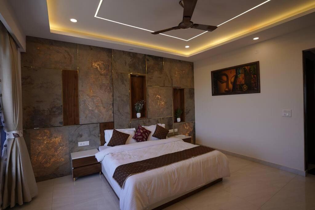 The Cerro Rico - 3 Bhk Modern Villa Kasauli Buitenkant foto